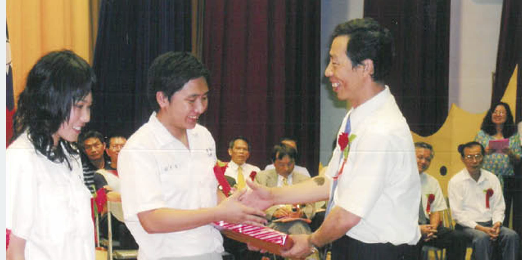 「想還國中沒繳的學費」 他13年捐了5000萬幫助嘉縣學生