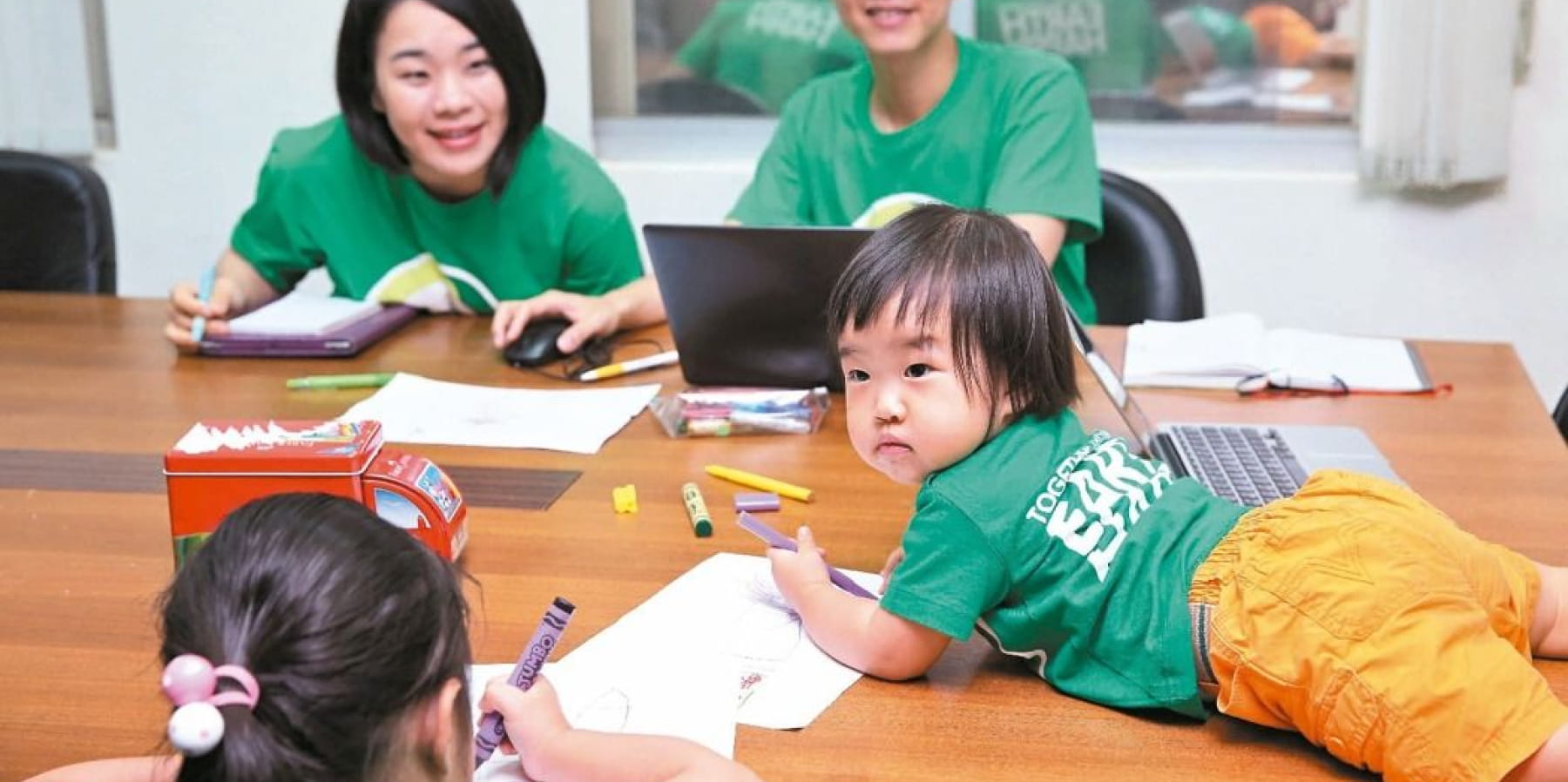 台灣首家「B型公司」 免費換燈闖出名號